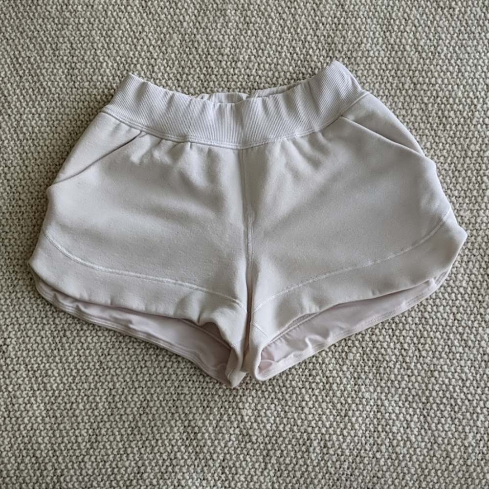 Lululemon Athletica Shorts Sz 2